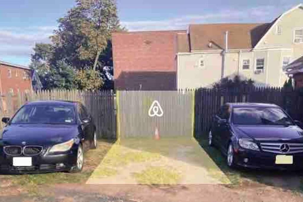 Three Bed One Bath Apt 25 Mins To Nyc Belleville エクステリア 写真